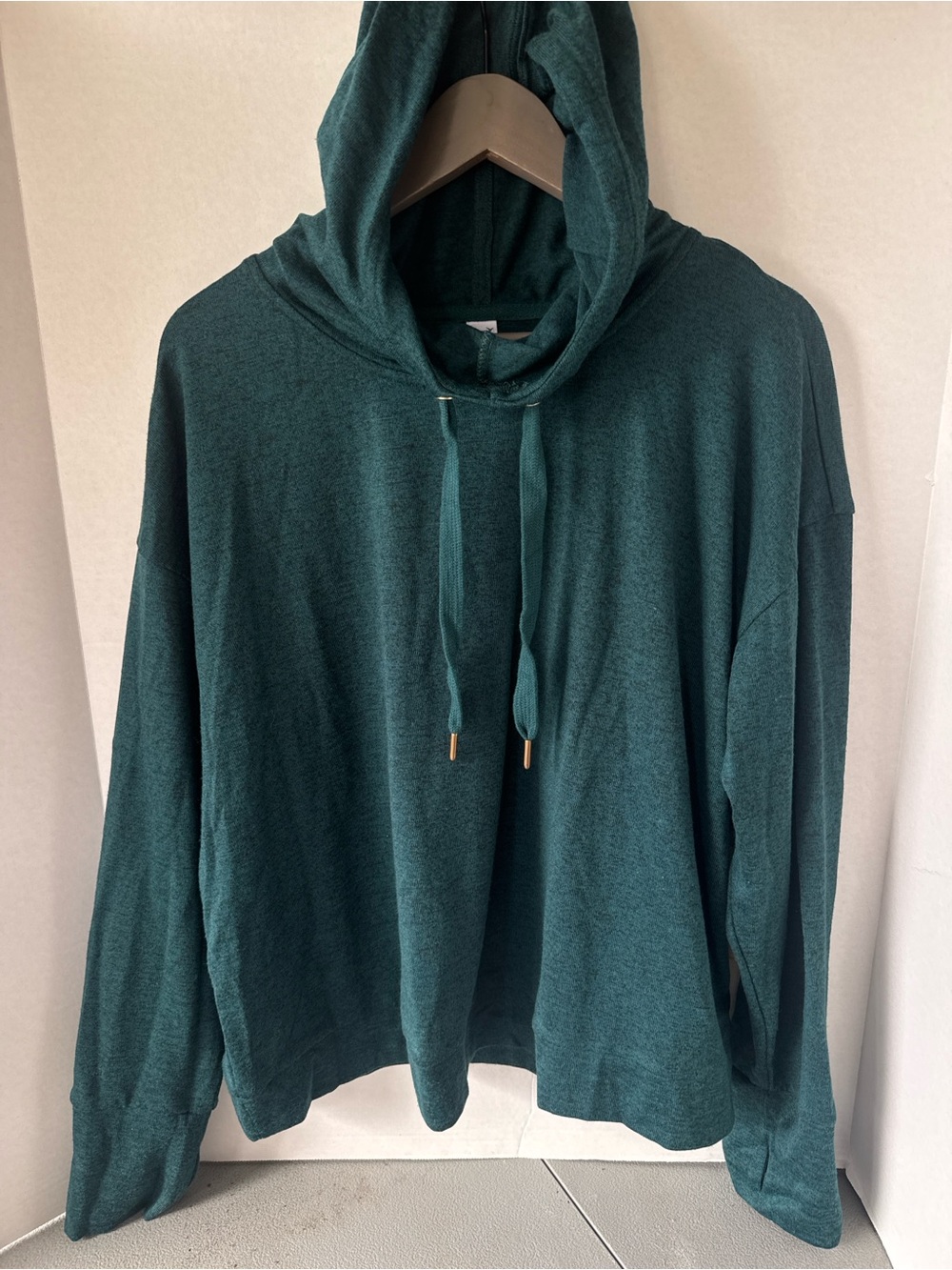 NWT Old Navy Active Relaxed Hooded Pullover Sweater - Deep Teal